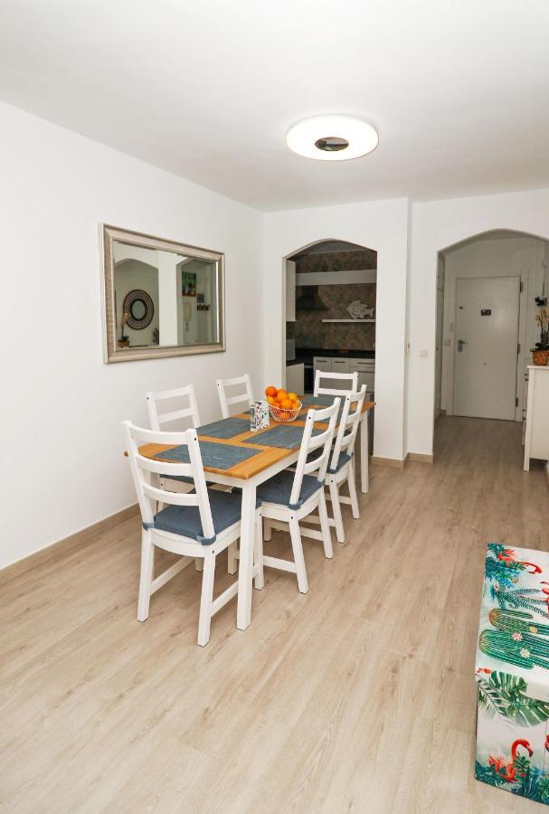 Family Apartment Walking Distance To The Sea And All Amenities Sitio de Calahonda Екстер'єр фото