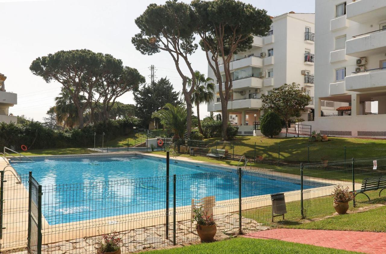 Family Apartment Walking Distance To The Sea And All Amenities Sitio de Calahonda Екстер'єр фото