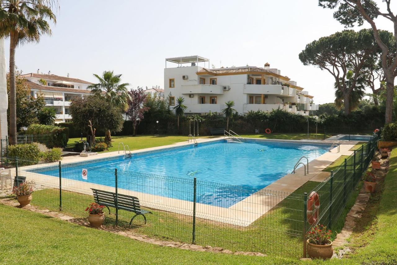 Family Apartment Walking Distance To The Sea And All Amenities Sitio de Calahonda Екстер'єр фото